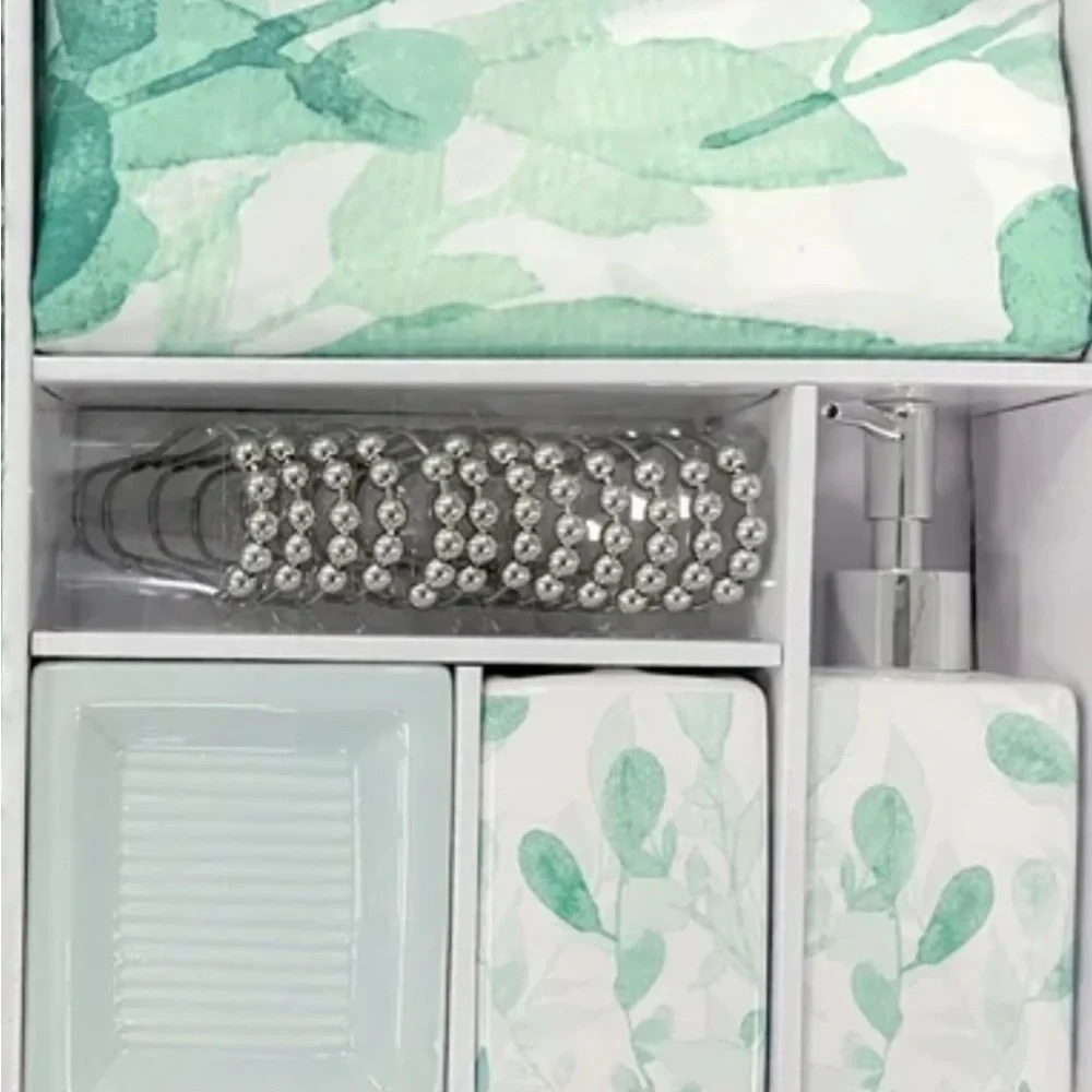 Mainstays Eucalyptus Green Polyester/Ceramic Bathroom Set, Green